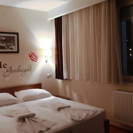 Hotel Oaza Konjic Exteriör bild