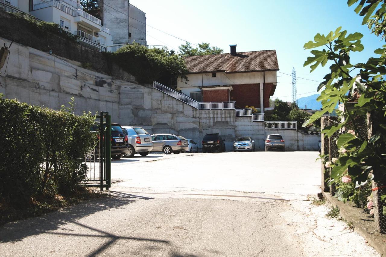 Hotel Oaza Konjic Exteriör bild